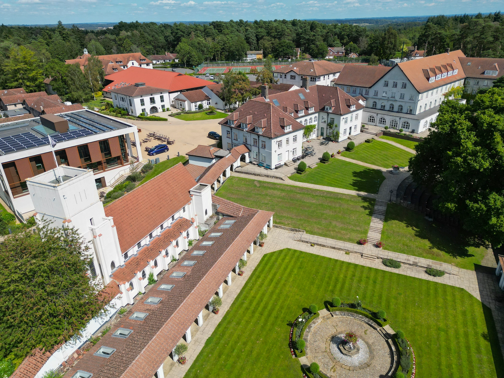 Kings Education - Downe House Yaz Kampı - Image 2